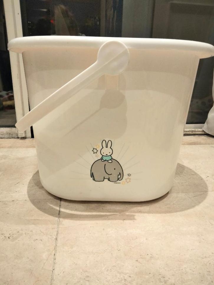 Luieremmer Nijntje van het merk Bebe-Jou, Kinderen en Baby's, Badjes en Verzorging, Gebruikt, Luieremmer, Bébé-jou, Ophalen