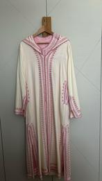 Prachtige djellaba creme/ roze, Maat 38/40 (M), Overige typen, Ophalen of Verzenden, Zo goed als nieuw