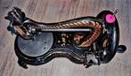 Naaimachine Jones serpentine bouwjaar ligt rond 1886, Antiek en Kunst, Antiek | Naaimachines, Ophalen