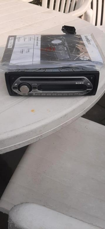 Sony auto radio Nieuwe BİEDEN  beschikbaar voor biedingen