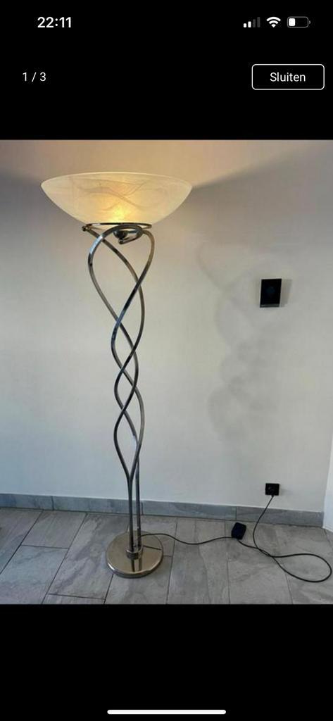 Mooie designer lamp inclusief warme verlichting, Huis en Inrichting, Lampen | Vloerlampen, Nieuw, Metaal, Ophalen