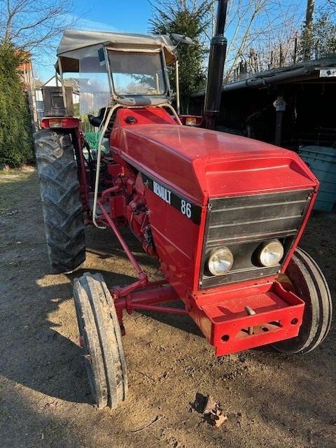 Te koop Renault 86, Zakelijke goederen, Agrarisch | Tractoren, 5000 tot 7500, Renault, tot 80 Pk, Gebruikt, Ophalen