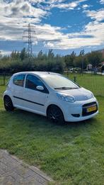 CITROËN C1#WIT#AIRCO#NAVIGATIE#LUXE BEKLEDING#5DRS#ALLSEASON, Voorwielaandrijving, Zwart, 4 stoelen, C1