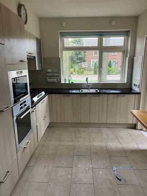 Keuken: compleet & gebruikt, Huis en Inrichting, Keuken | Complete keukens, Gebruikt, Hoekkeuken, Grijs, Graniet of Steen, Ophalen