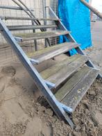 Stalen trap met hout 10 stuks, Ophalen, 2 tot 4 meter