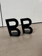 Boekensteunen IKEA - letter B zwart, Huis en Inrichting, Woonaccessoires | Wandplanken en Boekenplanken, Ophalen of Verzenden