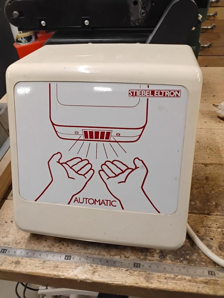 Bod gevraagd op Handdroger zeepdispencer en zeep, Doe-het-zelf en Verbouw, Gereedschap | Handgereedschap, Gebruikt, Ophalen of Verzenden