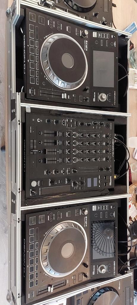 Denon Prime DJset SC5000, x1850 en flightcase. (Los te koop), Muziek en Instrumenten, Dj-sets en Draaitafels, Zo goed als nieuw