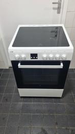 Etna inductie fornuis met heteluchtoven, Witgoed en Apparatuur, Fornuizen, Ophalen, 4 kookzones, Zo goed als nieuw, Inductie