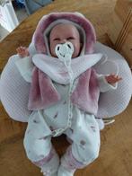 Babypop met lach geluidjes, Kinderen en Baby's, Speelgoed | Poppen, Ophalen of Verzenden, Zo goed als nieuw, Babypop