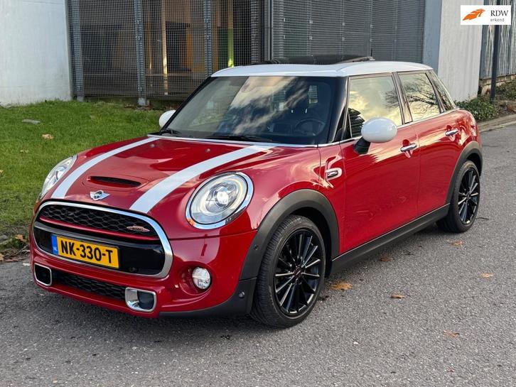 Mini Cooper 2.0 SD Chili Serious Business HEAD-UP DISPLAY |, Auto's, Mini, Bedrijf, Te koop, Cooper, ABS, Airbags, Airconditioning