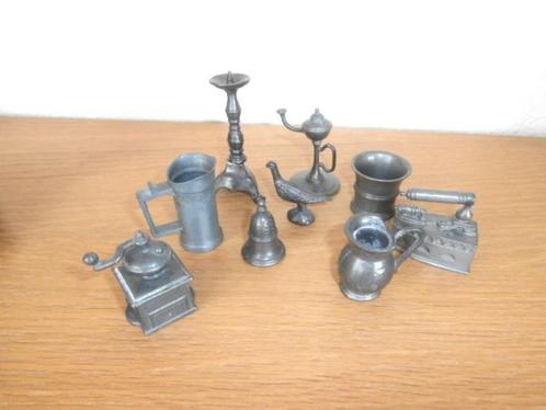Tinnen Miniaturen Gebruiksvoorwerpen en Tin Bordje, Antiek en Kunst, Antiek | Tin, Verzenden