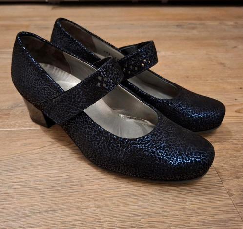 Durea hakschoenen maat 38 / 5 H, Kleding | Dames, Schoenen, Zo goed als nieuw, Schoenen met lage hakken, Blauw, Ophalen of Verzenden