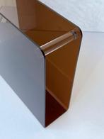 Jaren 70 lectuurbak plexiglas vintage tijdschriftenrek retro, Huis en Inrichting, Woonaccessoires | Krantenbakken en Lectuurbakken
