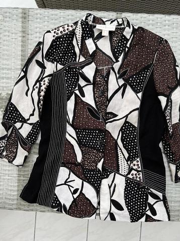 Koopje ! Mooie dames Blouse. Maat 38 beschikbaar voor biedingen