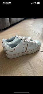 Zo goed als nieuwe sneakers - maat 39, Ophalen of Verzenden, Zo goed als nieuw, Wit, Sneakers of Gympen