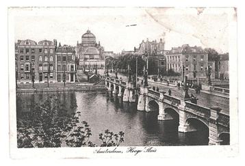 901766	Amsterdam	Hooge sluis	Begin vorige eeuw	Gelopen met p beschikbaar voor biedingen