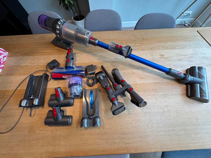 Dyson V11 Absolute Stofzuiger - Defect, Witgoed en Apparatuur, Stofzuigers, Niet werkend, Stofzuiger, Reservoir, Ophalen of Verzenden