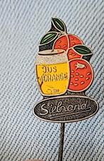 Siebrand jus d orange speldje, Verzamelen, Speldjes, Pins en Buttons, Ophalen of Verzenden, Gebruikt