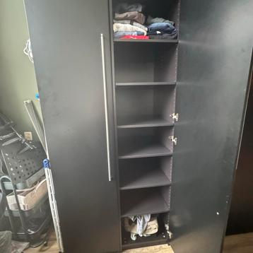 Ikea Pax kast zwartbruin met 2 deuren - afbeelding 1