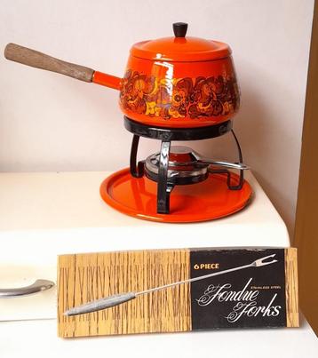 Vintage Fondueset Fonduestel + fondue vorkjes beschikbaar voor biedingen