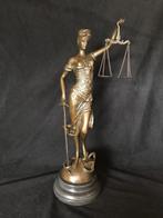 Vrouwe Justitia (hoog 40) bronzen/brons,gesigneerd Mayer, Antiek en Kunst, Kunst | Beelden en Houtsnijwerken, Ophalen of Verzenden