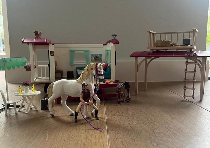 Schleig Pippo wagen, Kinderen en Baby's, Speelgoed | Poppenhuizen, Zo goed als nieuw, Toebehoren, Ophalen of Verzenden