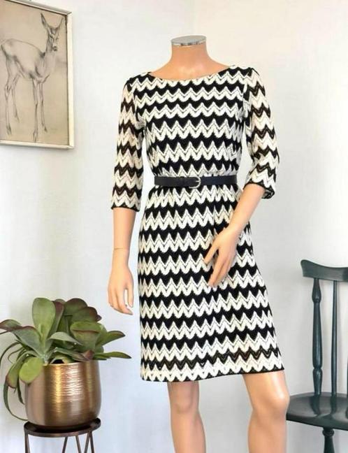 ESPRIT jurk maat 36 - zwart - offwhite - zigzag, Kleding | Dames, Jurken, Zo goed als nieuw, Maat 36 (S), Zwart, Boven de knie