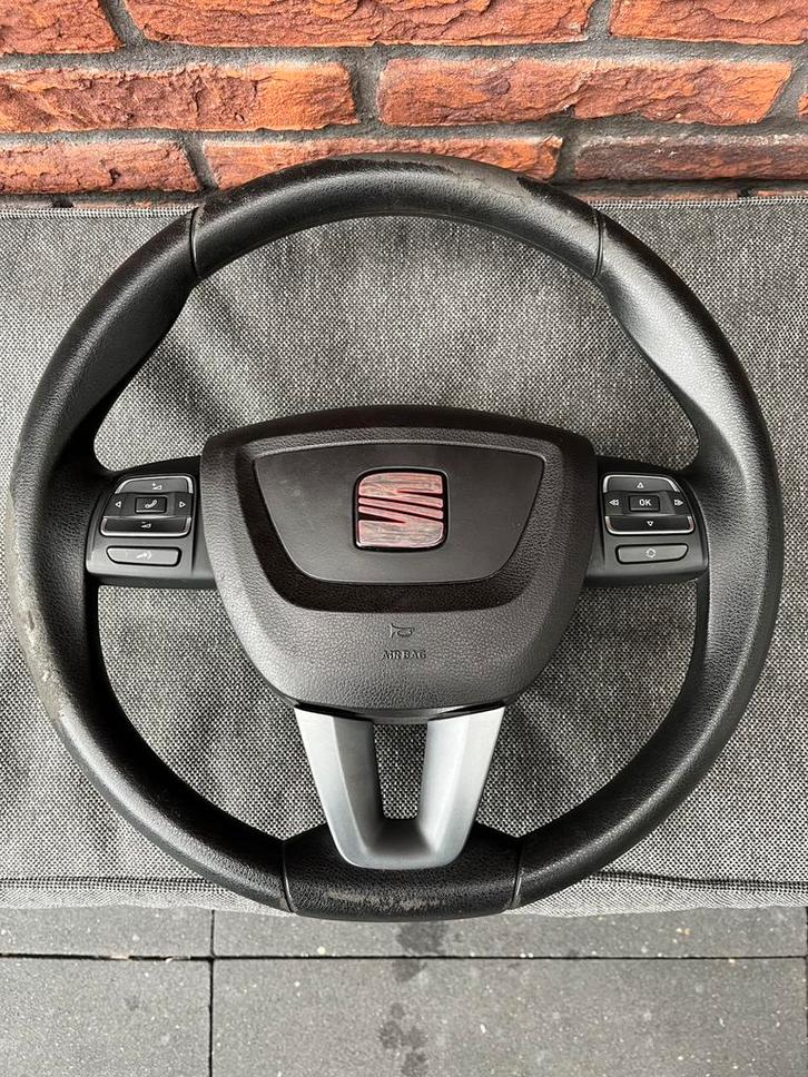 Seat leon 1p stuurwiel + airbag, Auto-onderdelen, Besturing, Seat, Gebruikt, Ophalen of Verzenden