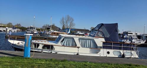 Goed onderhouden Beja kruiser, Watersport en Boten, Motorboten en Motorjachten, Gebruikt, Staal, 9 tot 12 meter, Diesel, Binnenboordmotor