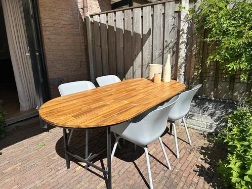 Tuintafel – Zwart stalen frame met houten blad, Tuin en Terras, Tuintafels, Gebruikt, Rechthoekig, Hout, Ophalen