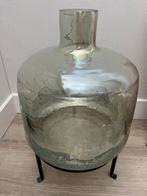 Glazen vaas in standaard, Overige kleuren, Ophalen of Verzenden, Minder dan 50 cm, Glas