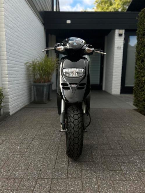 Piaggio Typhoon 50cc 2t AC Duits, Fietsen en Brommers, Brommers | Tuning en Styling, Zo goed als nieuw, Ophalen