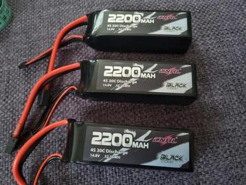 3x CNHL Black Series 2200mAh 4S LiPo Accu 30C 14.8 Volt beschikbaar voor biedingen