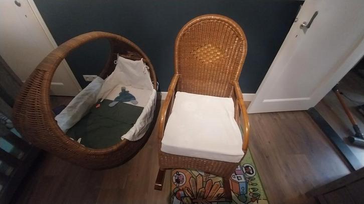 Rotan Wieg & Schommelstoel Set, Kinderen en Baby's, Babywiegjes en Ledikanten, Gebruikt, Wieg, Ophalen