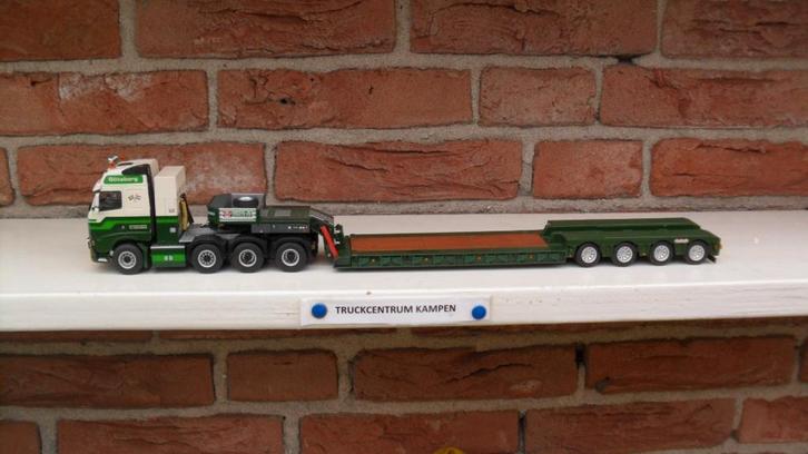 WSI  Volvo  FH4  Globetrotter  8 x 4  van  Westdijk., Hobby en Vrije tijd, Modelauto's | 1:50, Nieuw, Bus of Vrachtwagen, Wsi