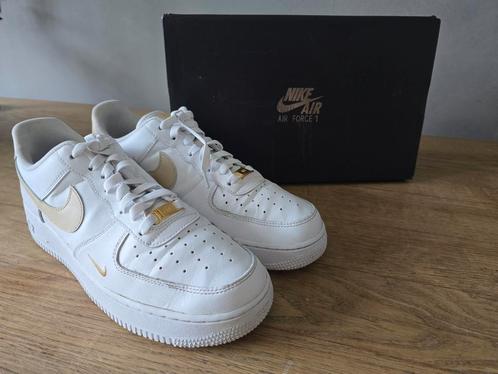 Nike Airforce 1 '07 wmn 43=42 witte Nike sneakers, Kleding | Dames, Schoenen, Zo goed als nieuw, Sneakers of Gympen, Wit, Ophalen of Verzenden