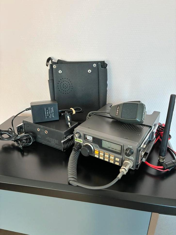 Yaesu Ft 290ll Vhf 2 mtr all mode komplete set, Telecommunicatie, Zenders en Ontvangers, Zo goed als nieuw, Ophalen of Verzenden