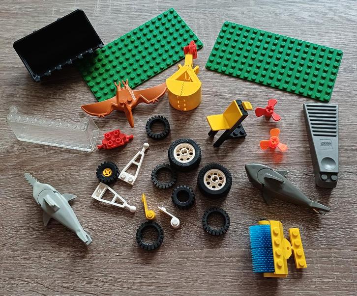 partij lego items. LEGO .. Service setje.., Kinderen en Baby's, Speelgoed | Duplo en Lego, Gebruikt, Ophalen of Verzenden