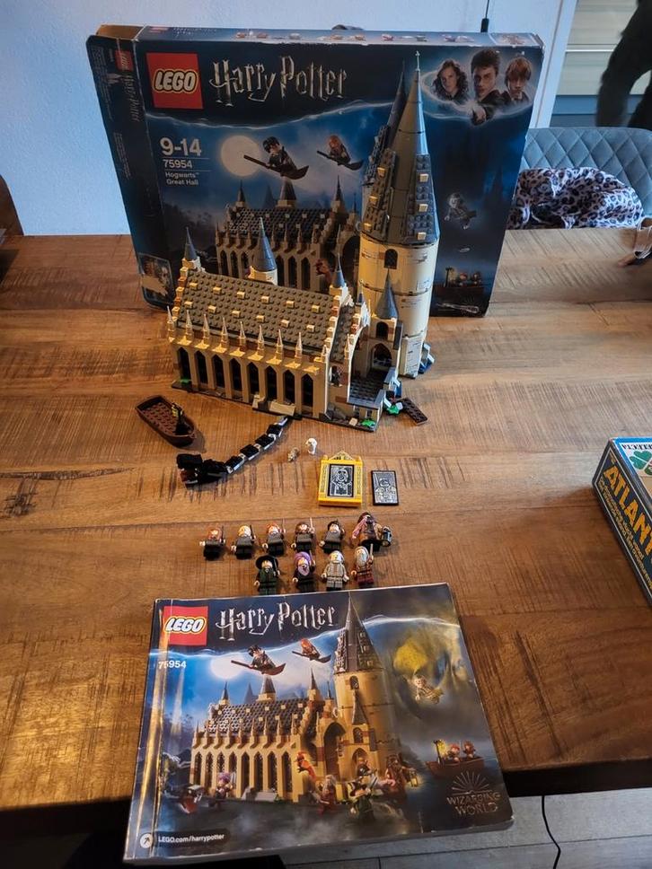 Lego Harry Potter 75954 Grote Zaal - Compleet, beschadigd, Kinderen en Baby's, Speelgoed | Duplo en Lego, Gebruikt, Ophalen of Verzenden