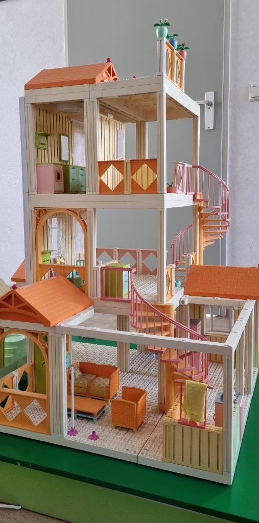 Groot Lego SCALA (poppen) huis met zwembad, Kinderen en Baby's, Speelgoed | Duplo en Lego, Gebruikt, Lego, Ophalen