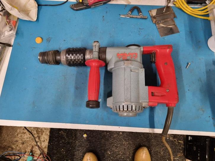 hilti TE 17 klopboormachine, Doe-het-zelf en Verbouw, Gereedschap | Boormachines, Gebruikt, Boormachine, 400 tot 600 watt, Klopboormechanisme