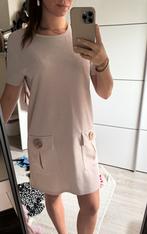Nette jurk van de zara Maat S, Kleding | Dames, Jurken, Overige kleuren, Zara, Ophalen of Verzenden, Zo goed als nieuw