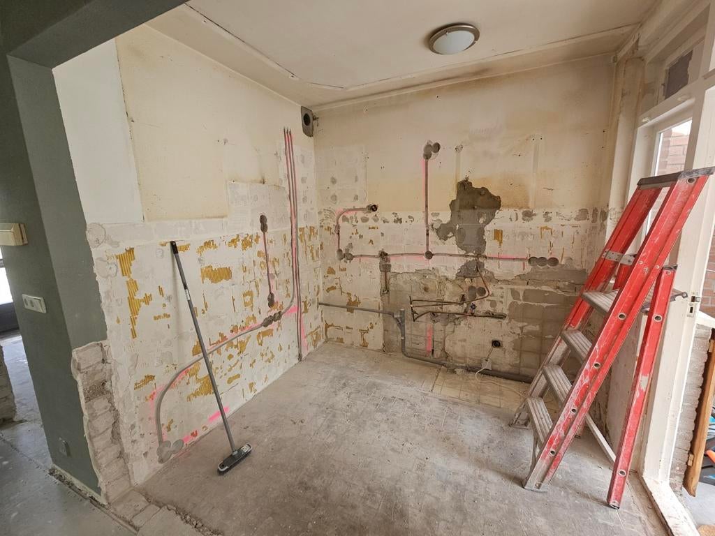 Badkamer, keuken of toilette totaal sloop, Diensten en Vakmensen, Slopers en Sloopwerkzaamheden, Sloopwerk binnen