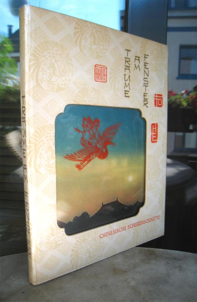 Träume am Fenster - Chinesische Scherenschnitte (1960), Boeken, Kunst en Cultuur | Beeldend, Zo goed als nieuw, Ophalen of Verzenden