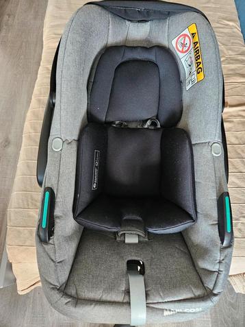 Maxi-Cosi CabrioFix i-Size beschikbaar voor biedingen