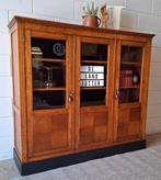 Vintage eiken jaren '20 schoolkast, Art deco buffetkast, Huis en Inrichting, Ophalen, Gebruikt, 100 tot 150 cm, 100 tot 150 cm