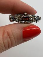 V424 Prachtige zilveren granaat broche, Sieraden, Tassen en Uiterlijk, Antieke sieraden, Ophalen of Verzenden, Zilver, Broche