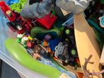 Playmobil bak met o.a. ambulance auto en groen eiland, Ophalen, Gebruikt