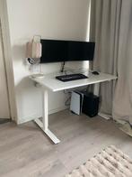 IKEA TROTTEN Bureau - In hoogte verstelbaar, Huis en Inrichting, Bureaus, Ophalen, In hoogte verstelbaar, Gebruikt, Bureau